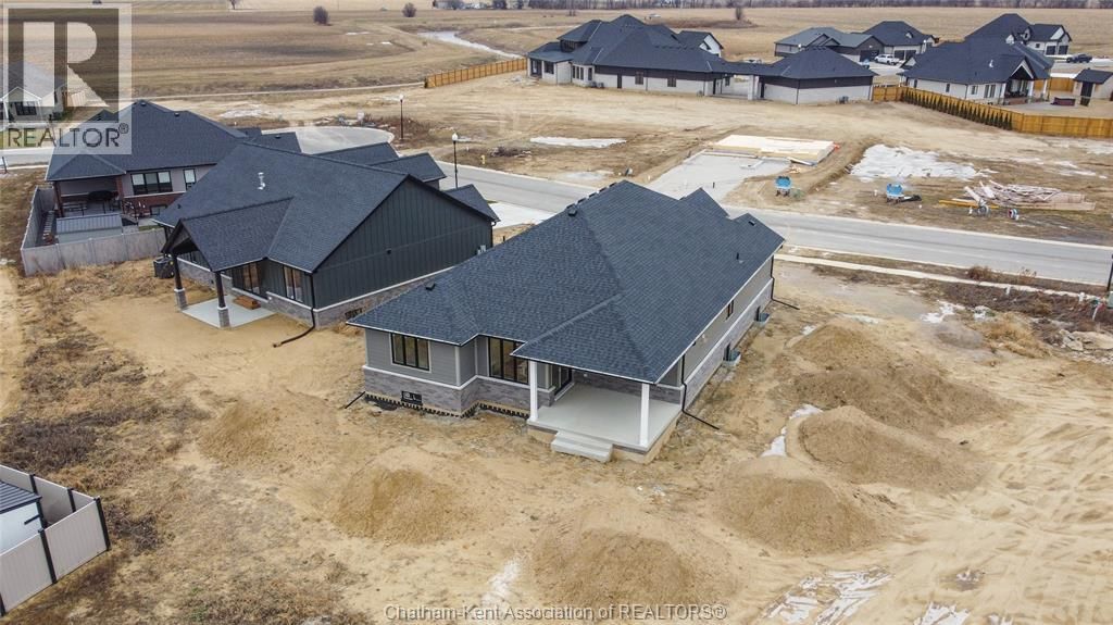 48 BLOOMINGTON WAY Image 48