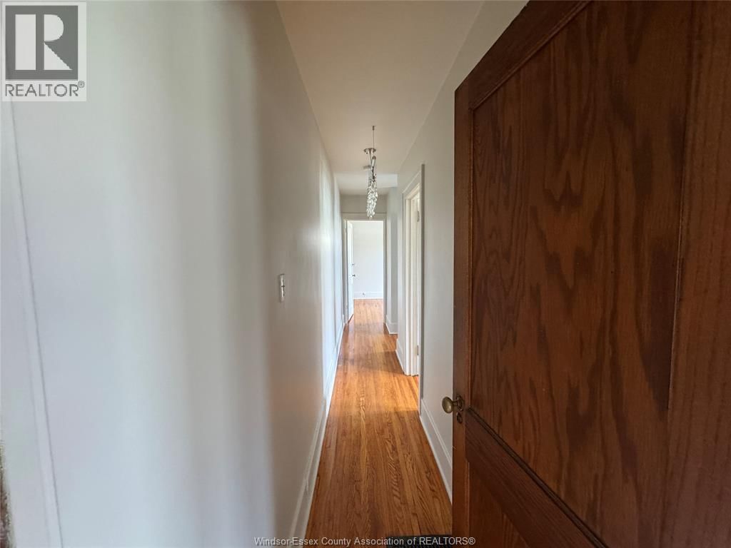 290 VISTA PLACE Image 11