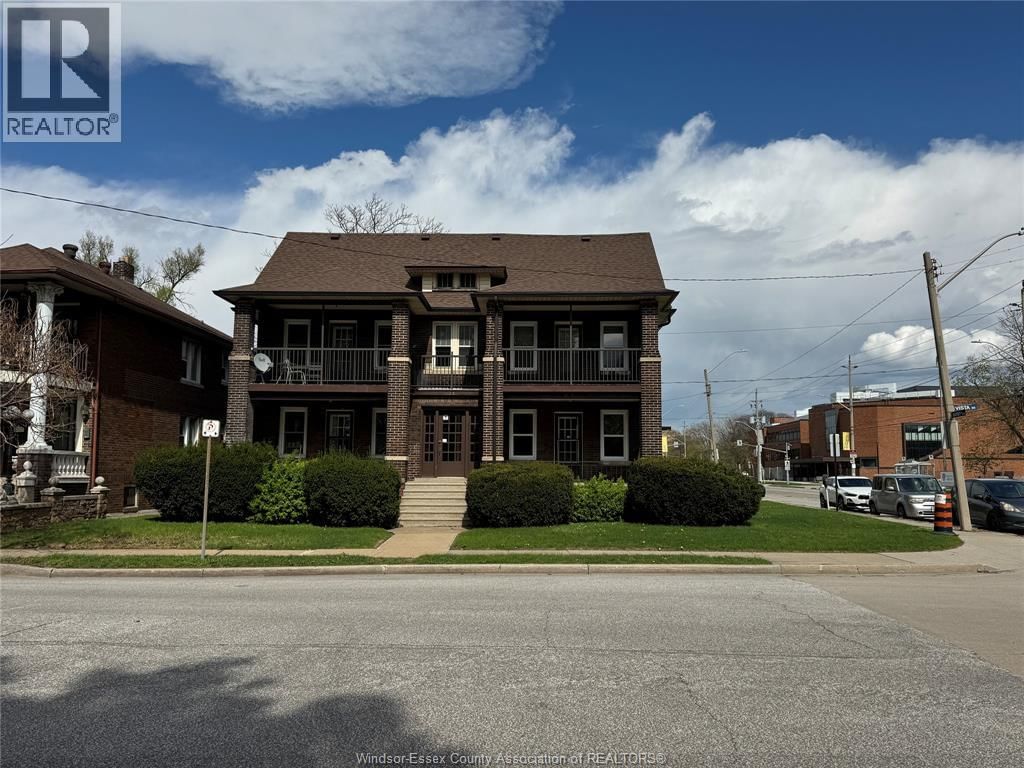 290 VISTA PLACE Image 2