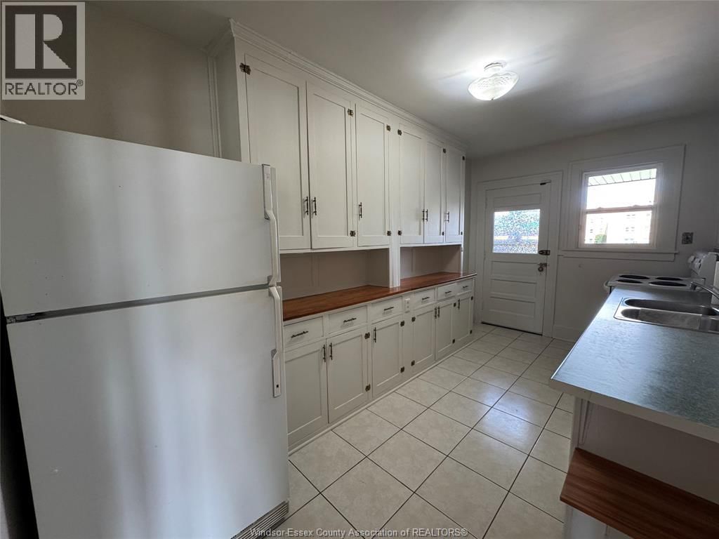 290 VISTA PLACE Image 9