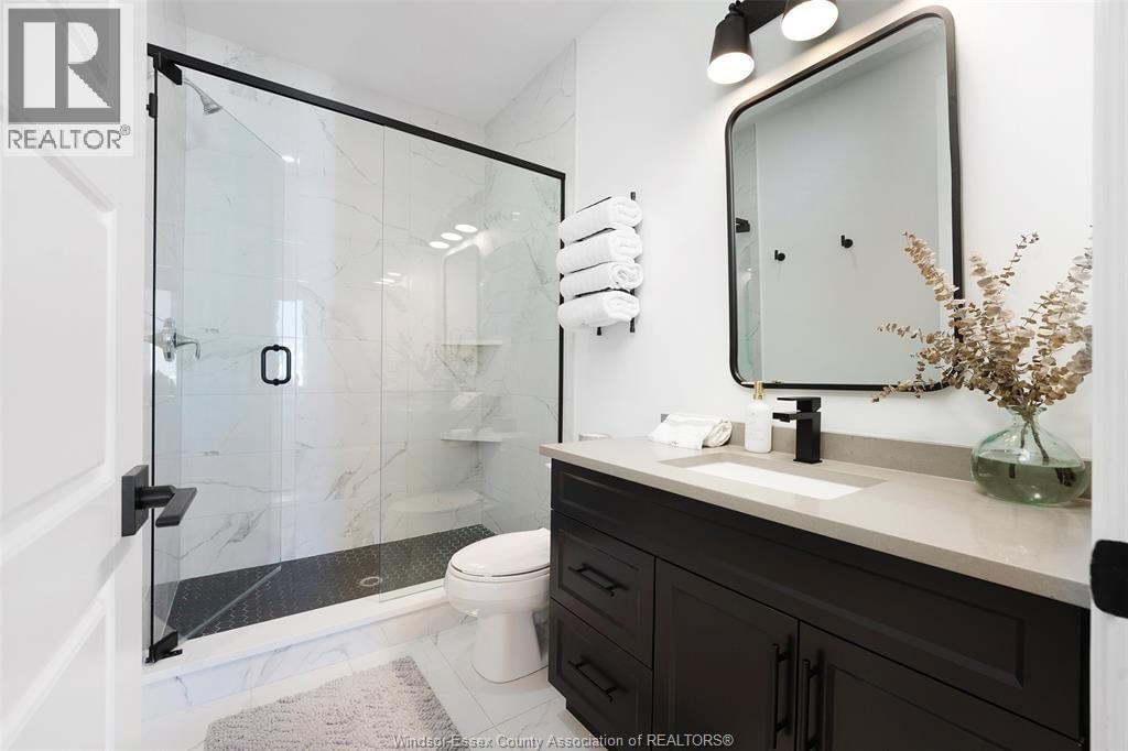 452 BRUNMAR CRESCENT Image 24