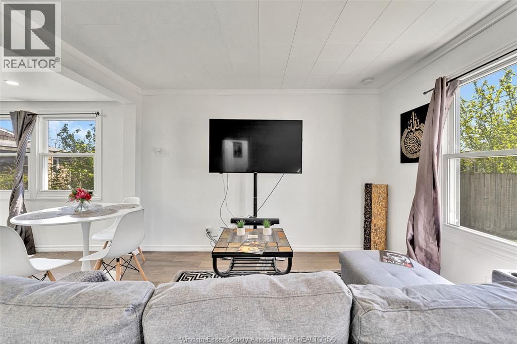 3456 RIBERDY Image 9