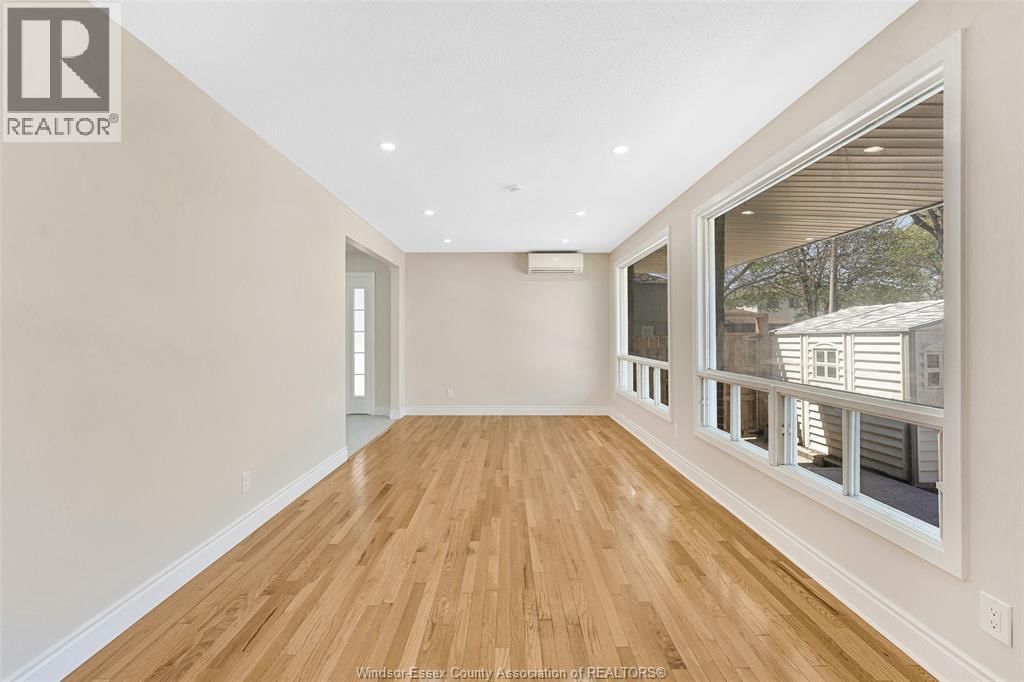 1430 BAYSWATER Image 6