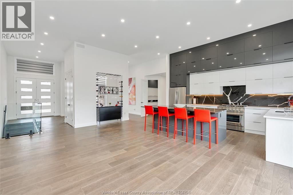 1381 CROSSWINDS Image 11