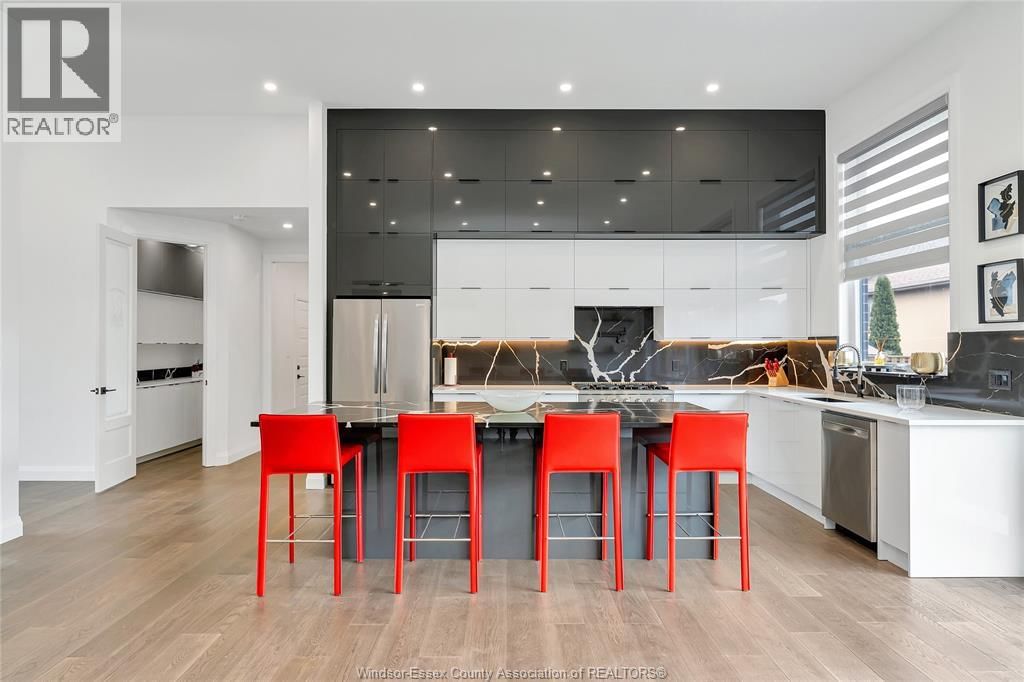 1381 CROSSWINDS Image 12