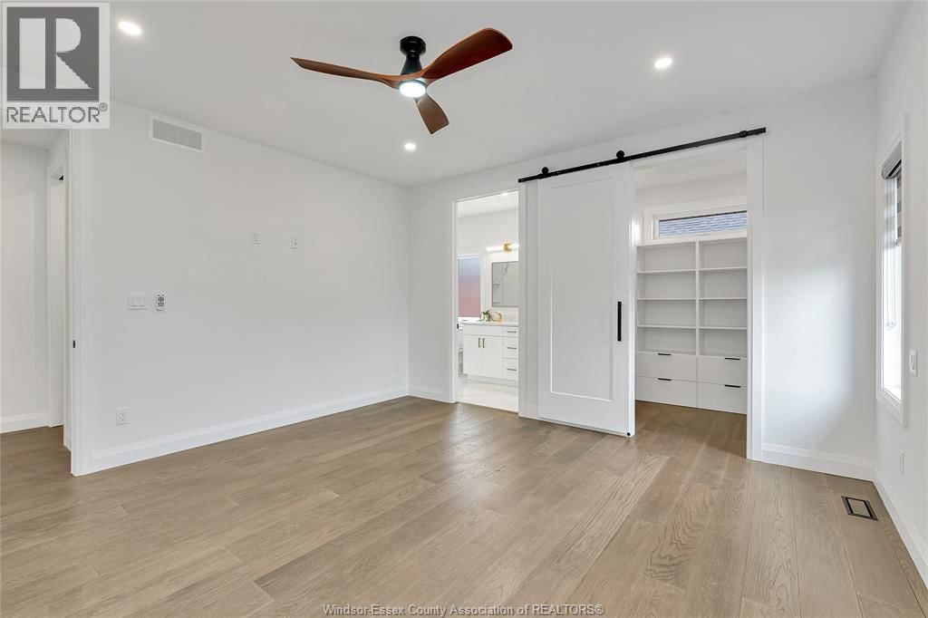 1381 CROSSWINDS Image 20