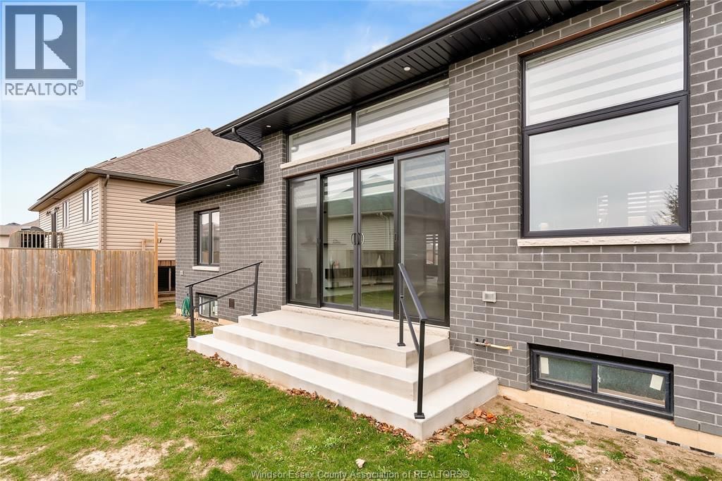 1381 CROSSWINDS Image 35