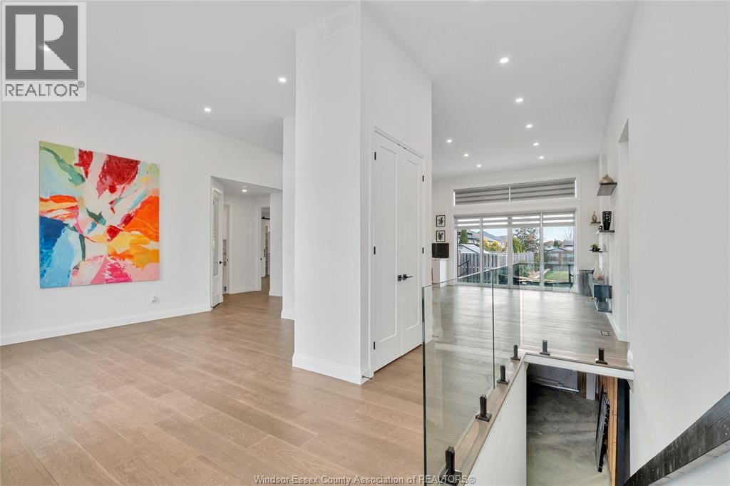 1381 CROSSWINDS Image 7