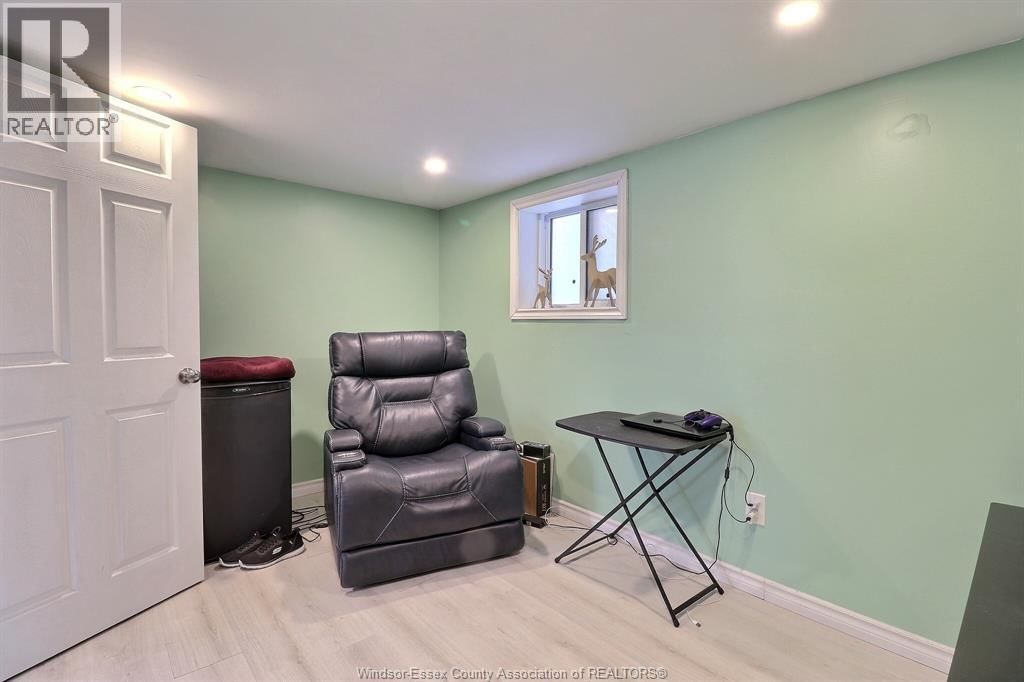 883 PILLETTE Image 31