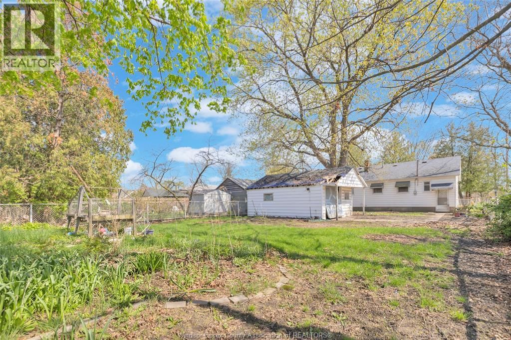 1795 AUBIN ROAD Image 23