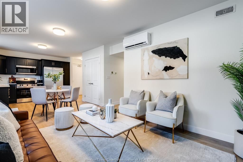 4 - 4 BRUCE AVENUE Image 13