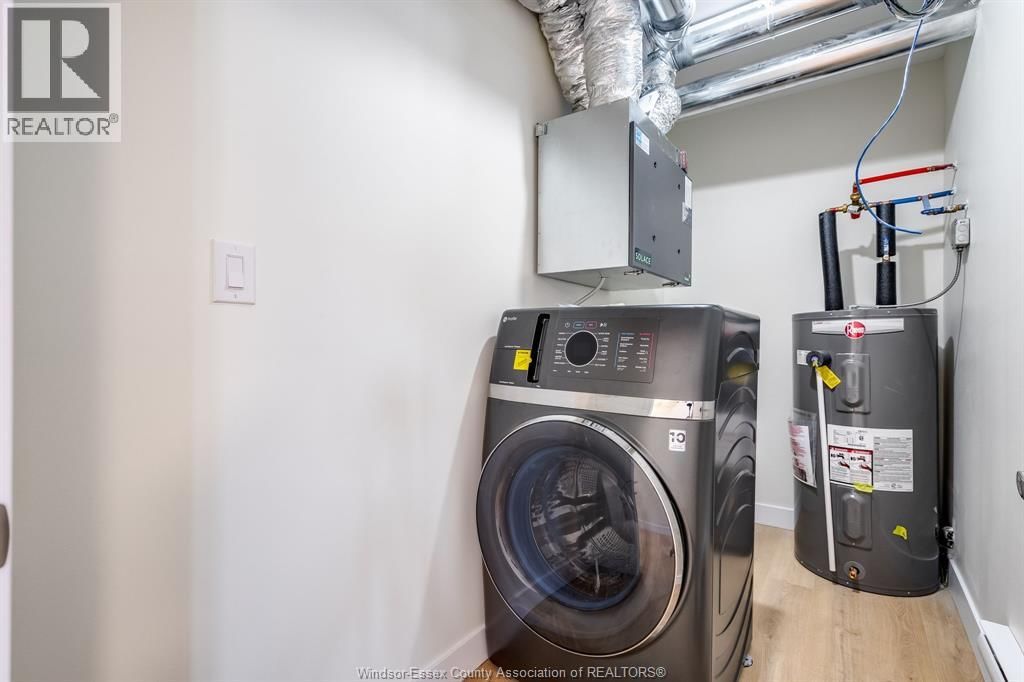 4 - 4 BRUCE AVENUE Image 25