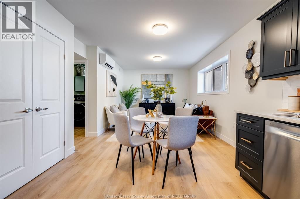 4 - 4 BRUCE AVENUE Image 9