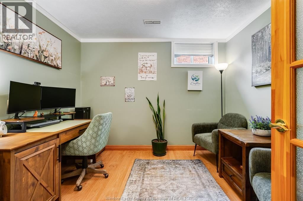 45 ORANGEWOOD BOULEVARD Image 35