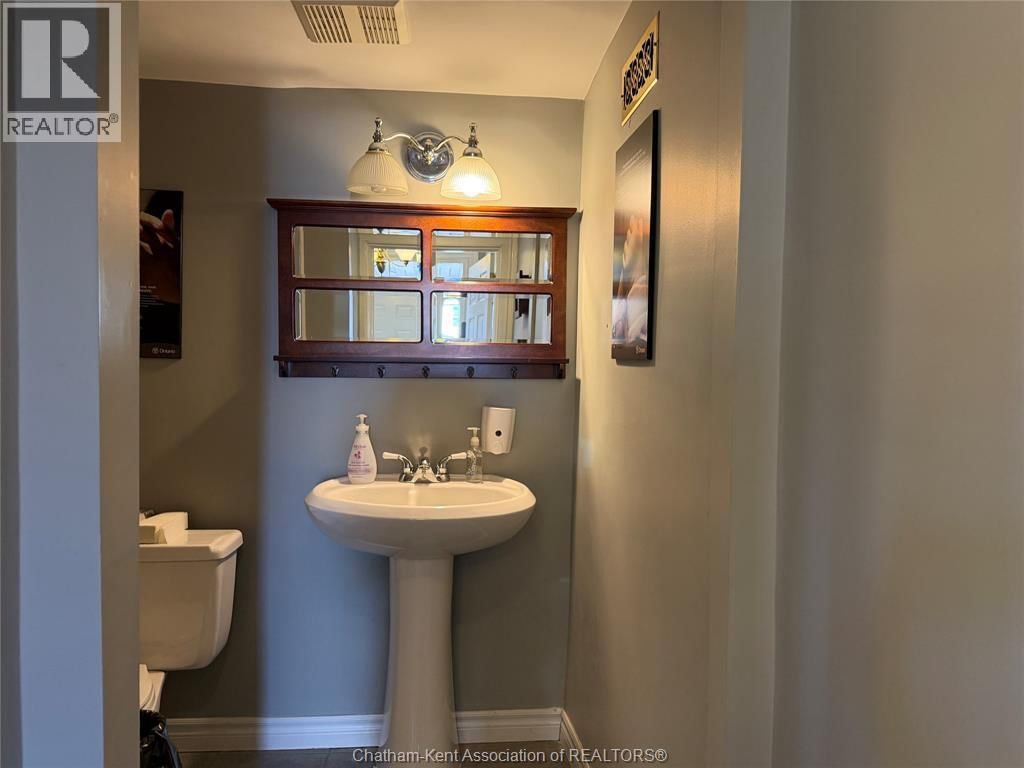 78 VICTORIA AVENUE Image 10