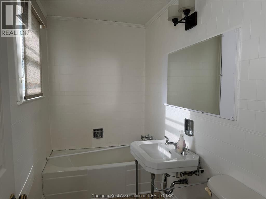 78 VICTORIA AVENUE Image 20