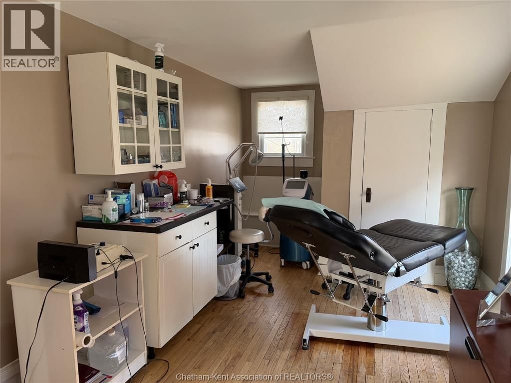 78 VICTORIA AVENUE Image 24