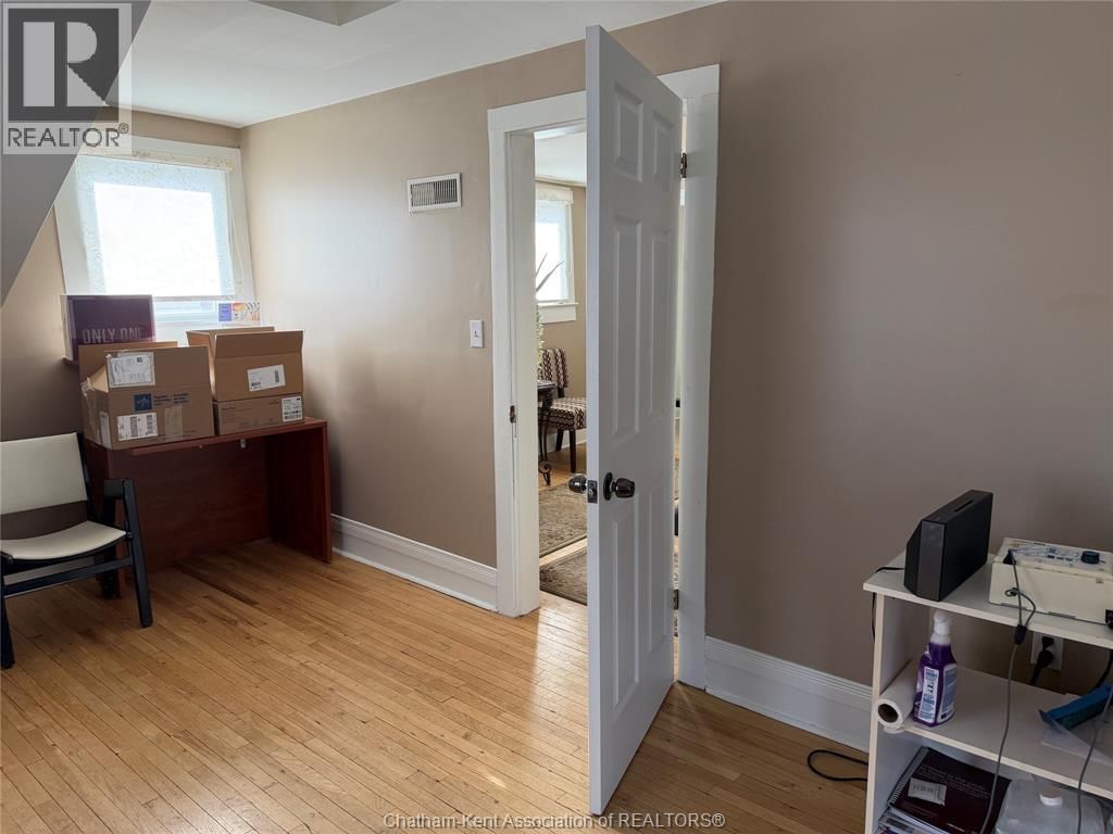 78 VICTORIA AVENUE Image 25