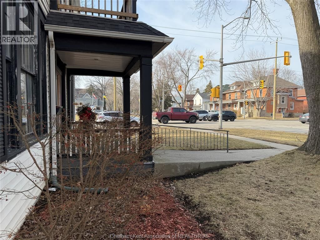 78 VICTORIA AVENUE Image 26