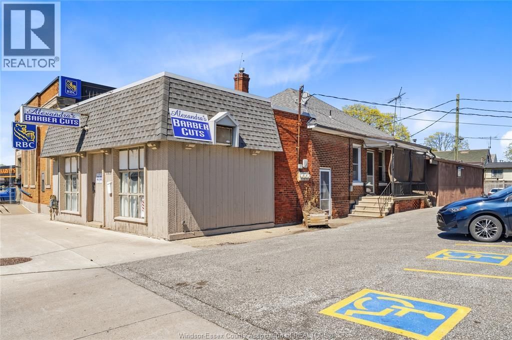 2628 TECUMSEH ROAD EAST Image 4