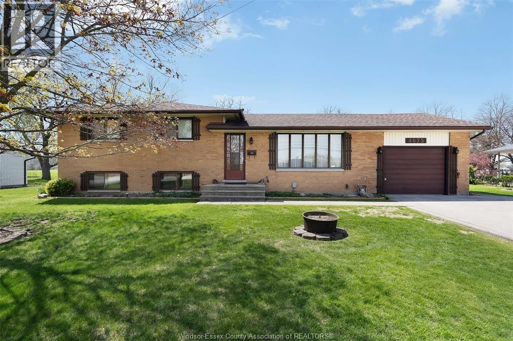 4675 HURON CHURCH LINE Image 2