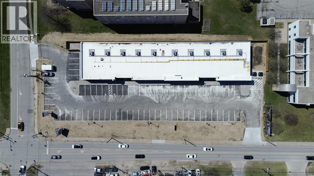 2385 CENTRAL AVENUE Image 7