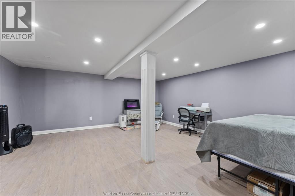 119 - 1858 EAST GATE ESTATES Image 17