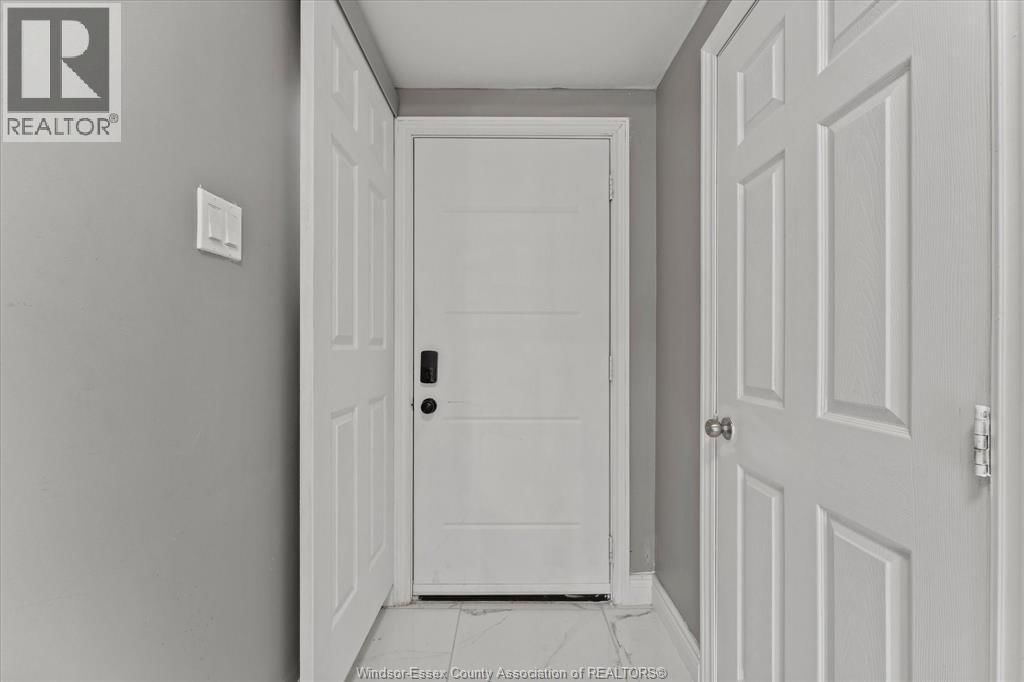 119 - 1858 EAST GATE ESTATES Image 2