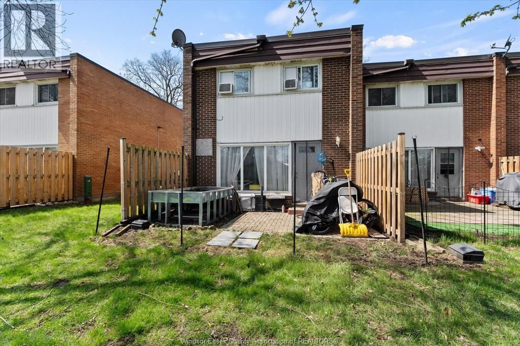 119 - 1858 EAST GATE ESTATES Image 22