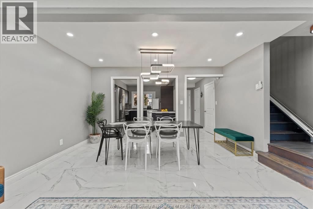 119 - 1858 EAST GATE ESTATES Image 9