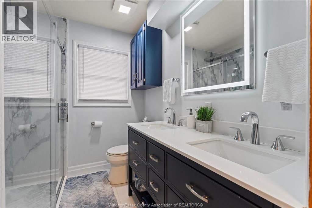 22 ROGER STREET Image 17