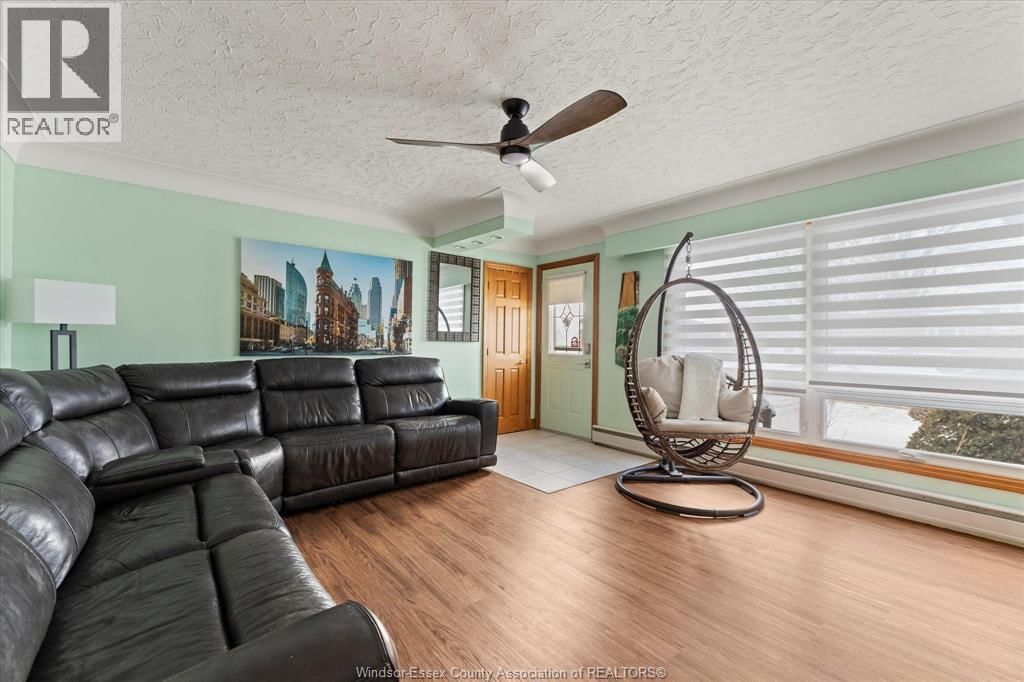 22 ROGER STREET Image 2