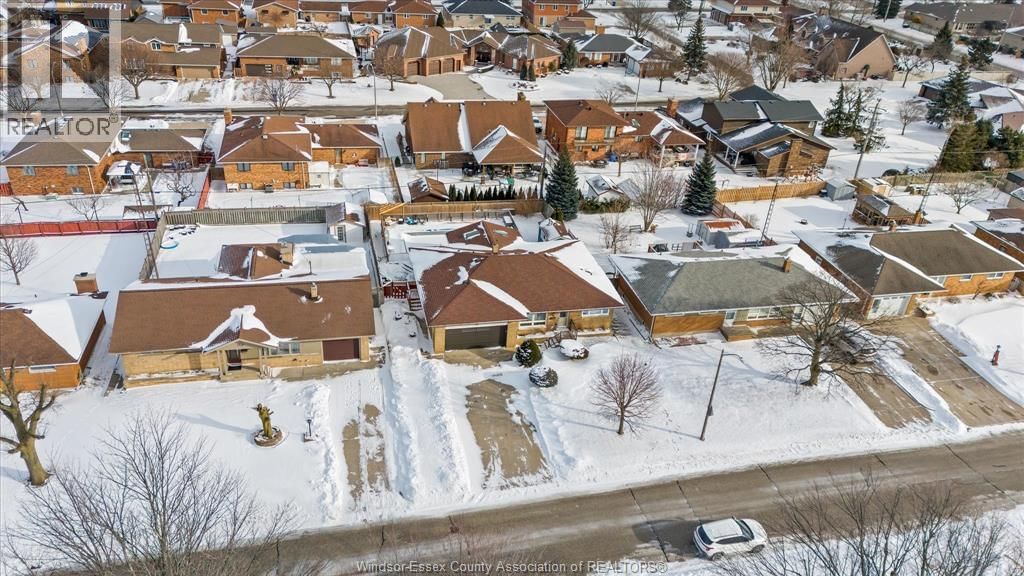 22 ROGER STREET Image 34