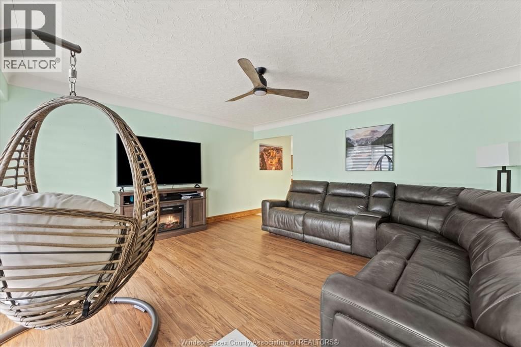 22 ROGER STREET Image 4