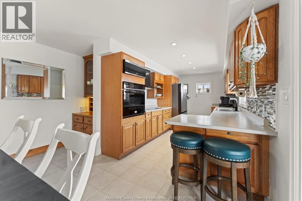 22 ROGER STREET Image 7