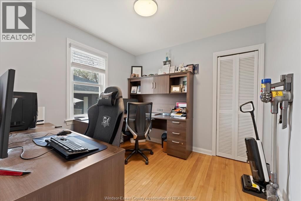 2661 RANDOLPH AVENUE Image 17