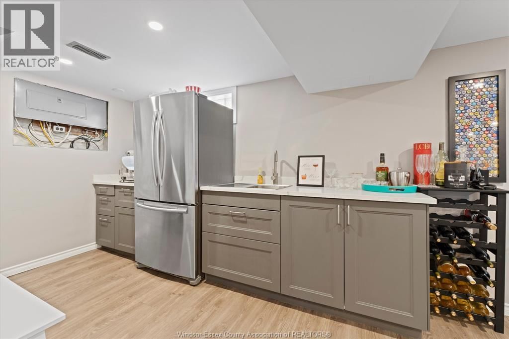 2661 RANDOLPH AVENUE Image 20