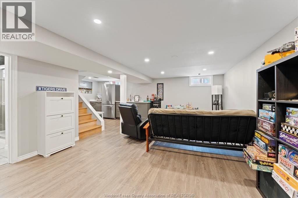 2661 RANDOLPH AVENUE Image 22