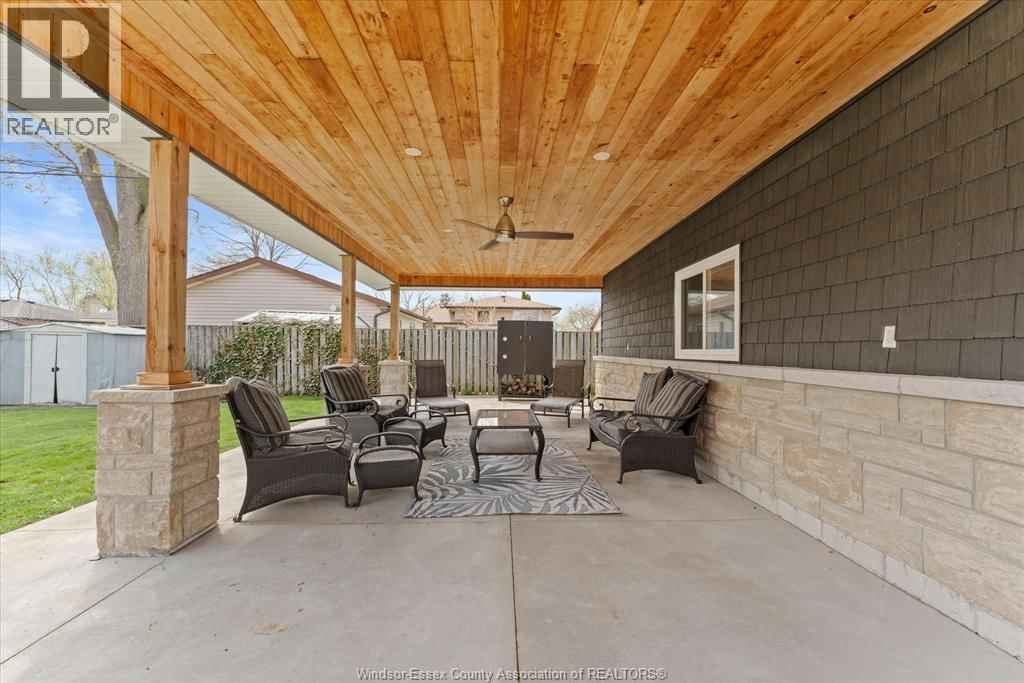 2661 RANDOLPH AVENUE Image 32