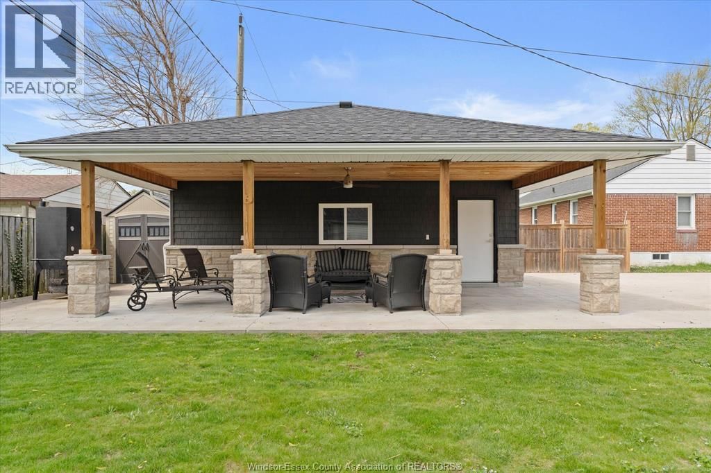 2661 RANDOLPH AVENUE Image 34