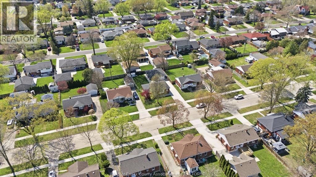 2661 RANDOLPH AVENUE Image 38