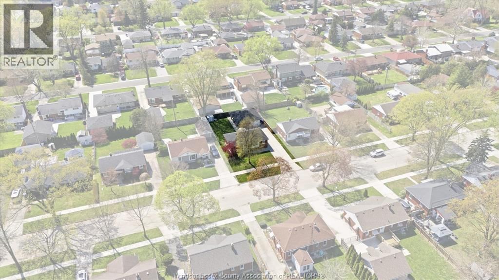 2661 RANDOLPH AVENUE Image 39