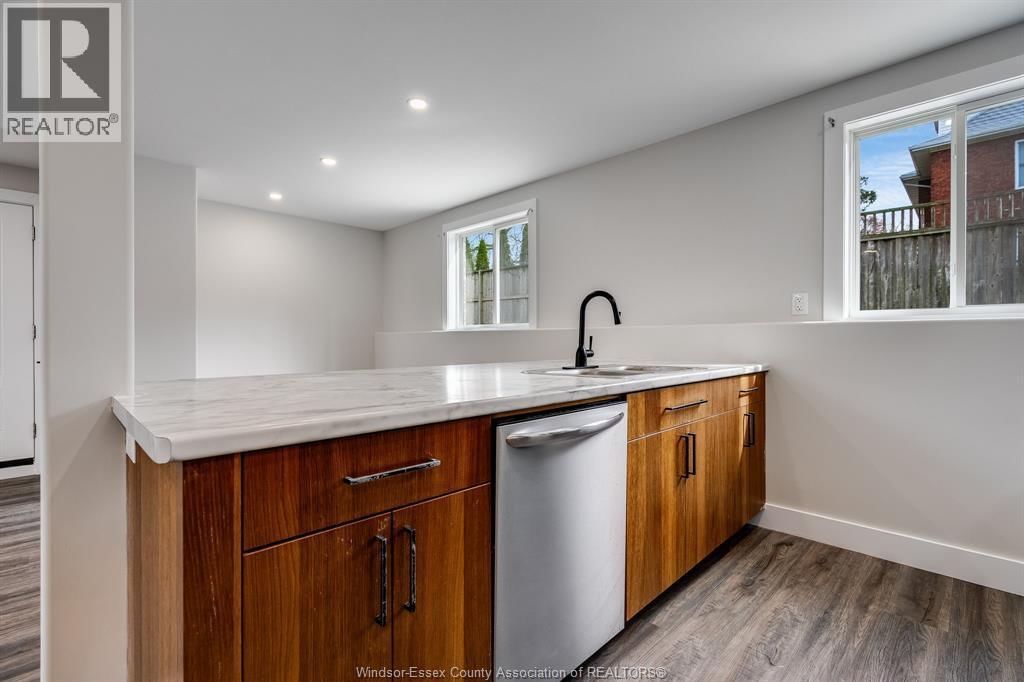 36 VICTORIA AVENUE SOUTH Image 5