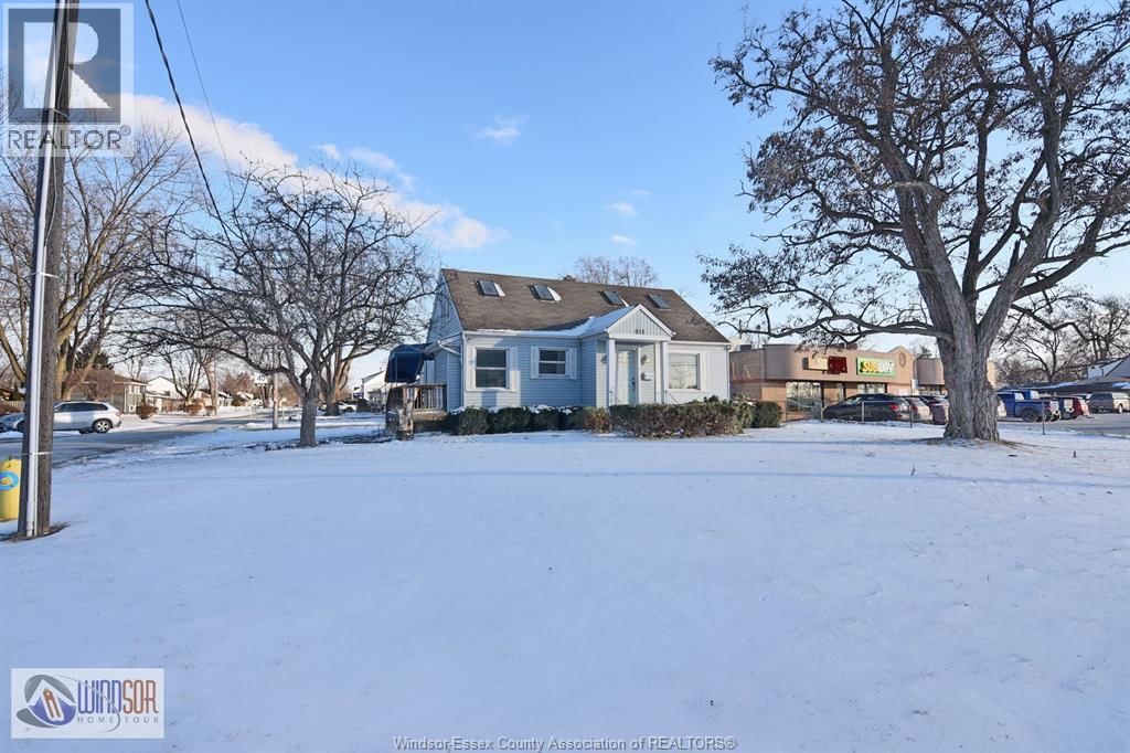 911 FRONT ROAD Image 3