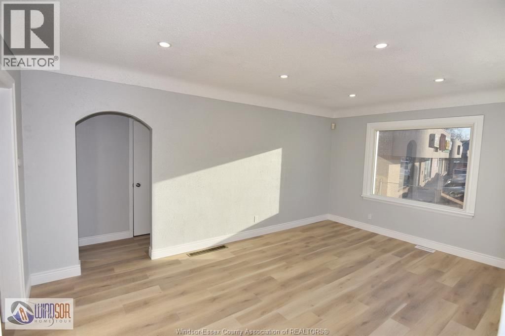 911 FRONT ROAD Image 7