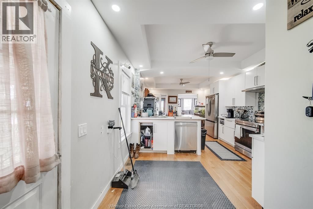 820 TOWANDA BOULEVARD Image 13