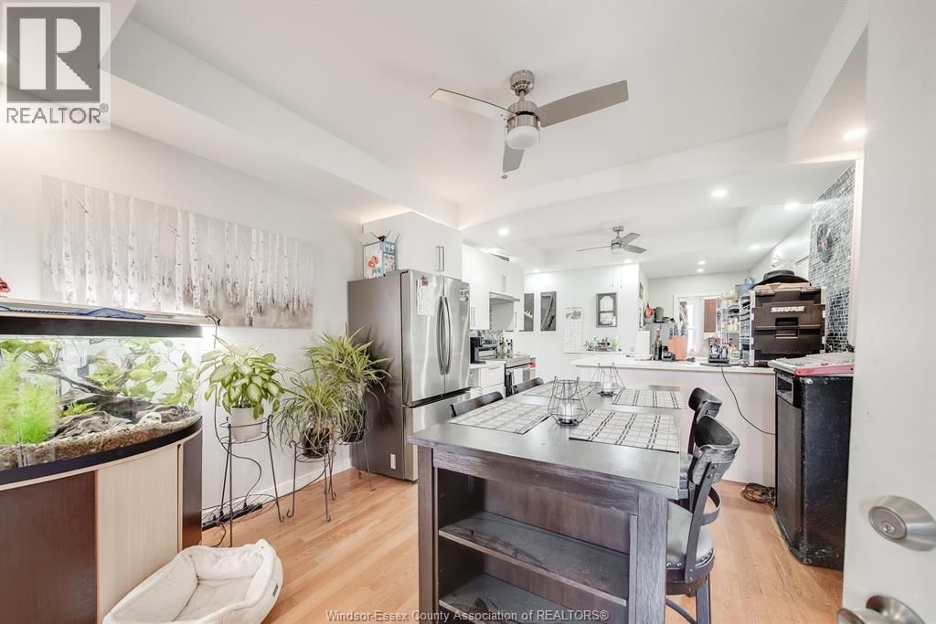 820 TOWANDA BOULEVARD Image 18