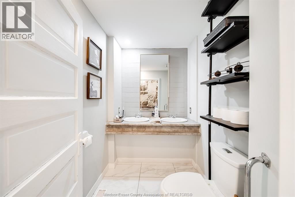 820 TOWANDA BOULEVARD Image 25