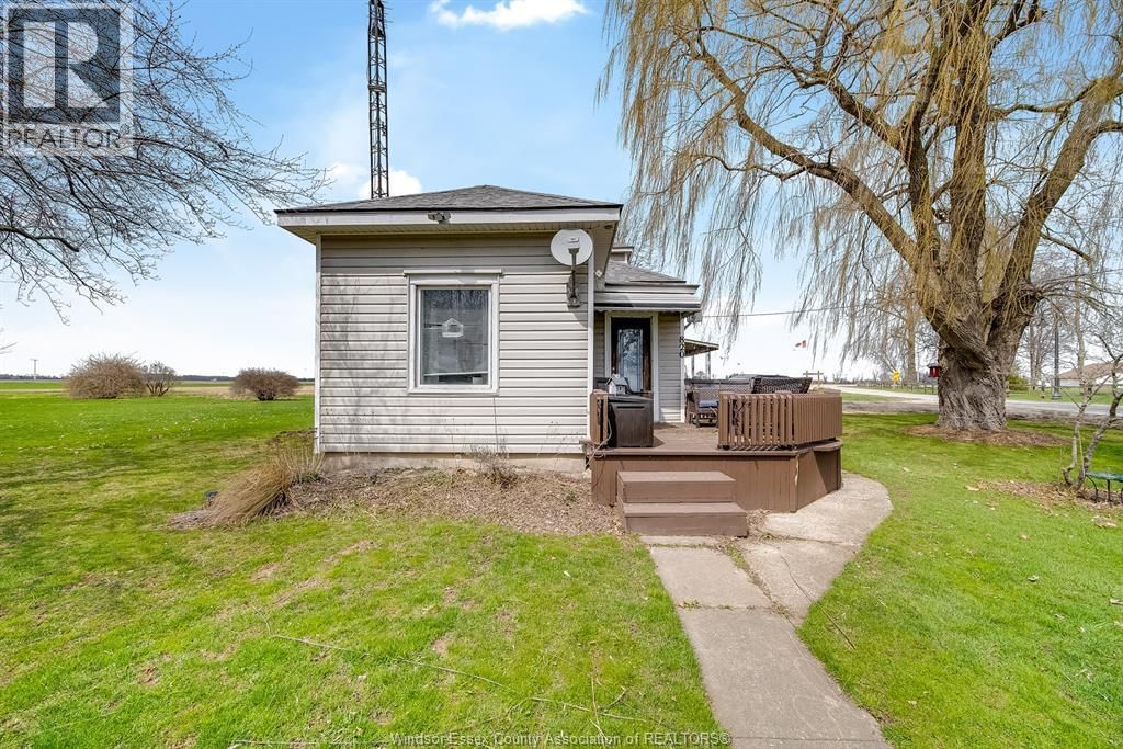 820 TOWANDA BOULEVARD Image 32