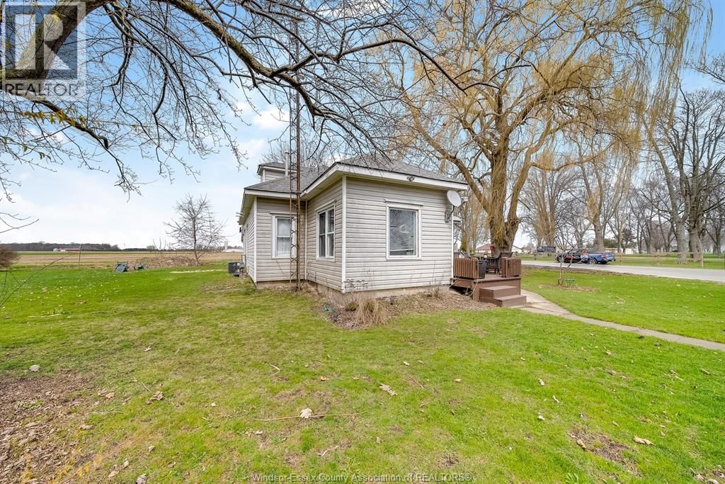 820 TOWANDA BOULEVARD Image 33